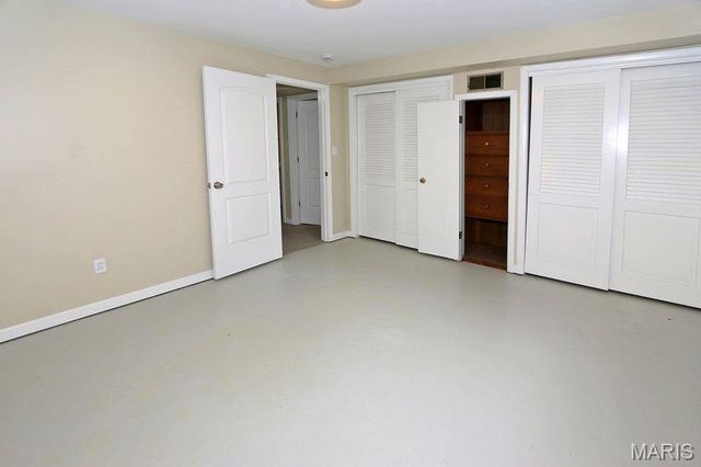 111 Green Acres Road, Bellefontaine Nghbrs, MO 63137