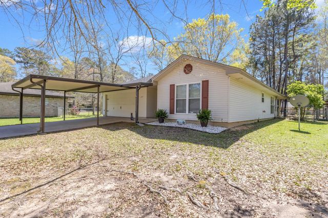 105 Spruce Street, Village Mills, TX 77663