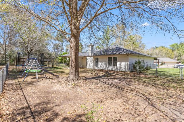 105 Spruce Street, Village Mills, TX 77663