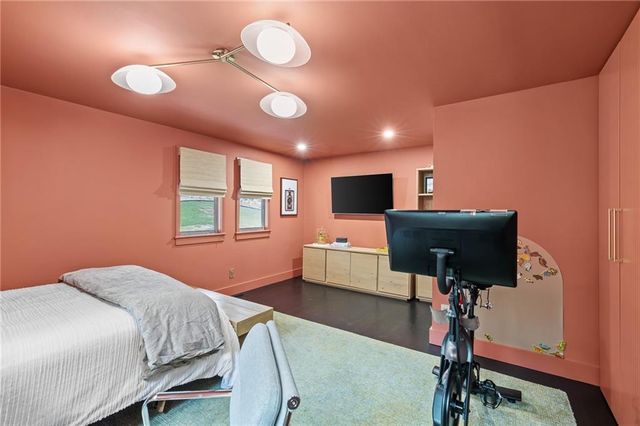 3252 W Roxboro Road NE, Atlanta, GA 30324