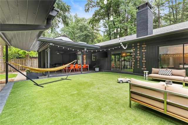 3252 W Roxboro Road NE, Atlanta, GA 30324