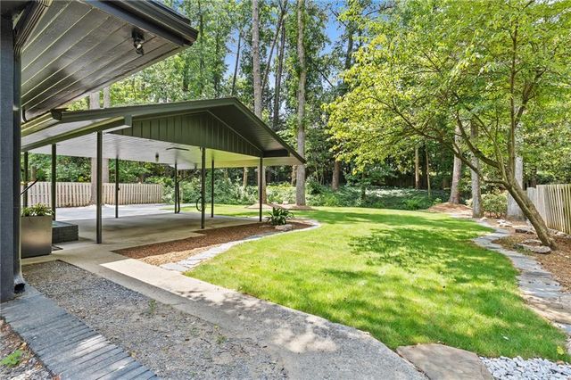 3252 W Roxboro Road NE, Atlanta, GA 30324