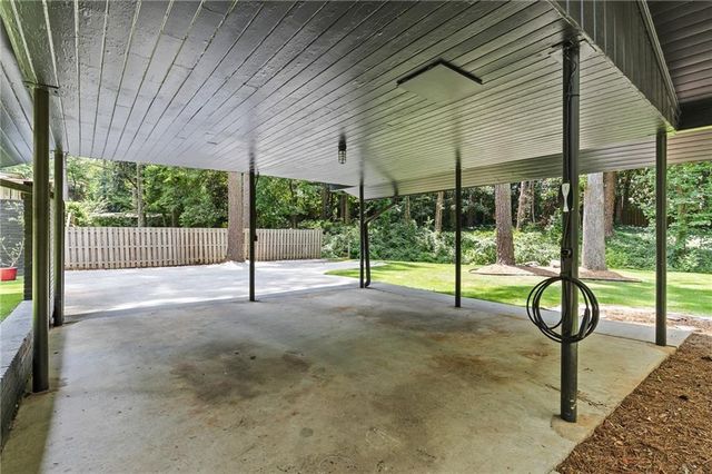 3252 W Roxboro Road NE, Atlanta, GA 30324