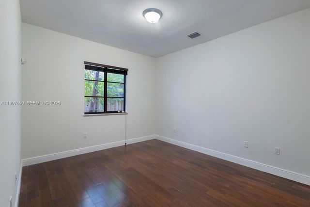 324 SW 30th Rd -, Miami, FL 33129