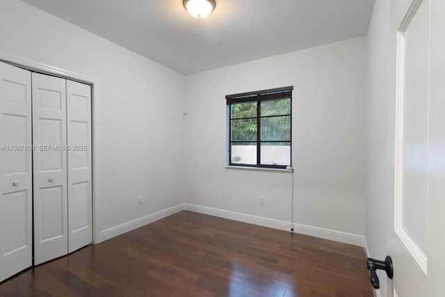 324 SW 30th Rd -, Miami, FL 33129