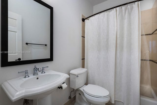 324 SW 30th Rd -, Miami, FL 33129