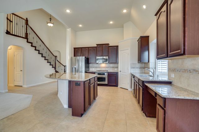 7747 Ivanhoe Drive, Frisco, TX 75034