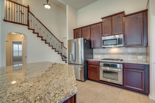 7747 Ivanhoe Drive, Frisco, TX 75034