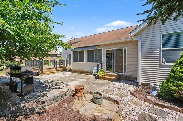 11547 Grand Valley Drive NW, Uniontown, OH 44685