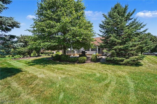 11547 Grand Valley Drive NW, Uniontown, OH 44685