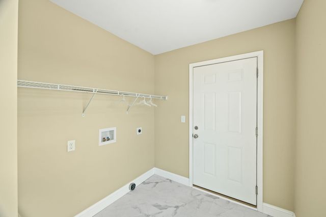 1805 Birdie Ct, Cookeville, TN 38506