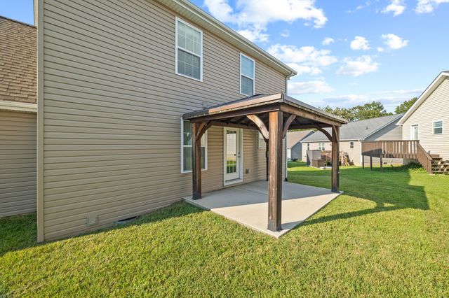 1805 Birdie Ct, Cookeville, TN 38506