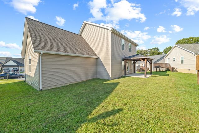 1805 Birdie Ct, Cookeville, TN 38506