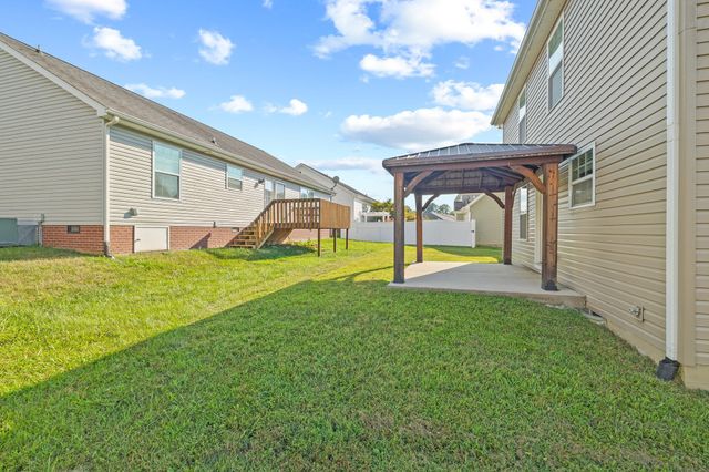 1805 Birdie Ct, Cookeville, TN 38506