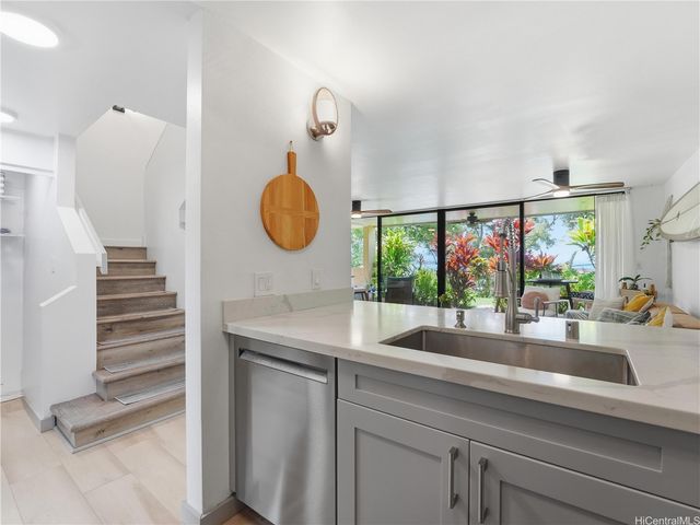 46-109 Konohiki Street 3911, Kaneohe, HI 96744