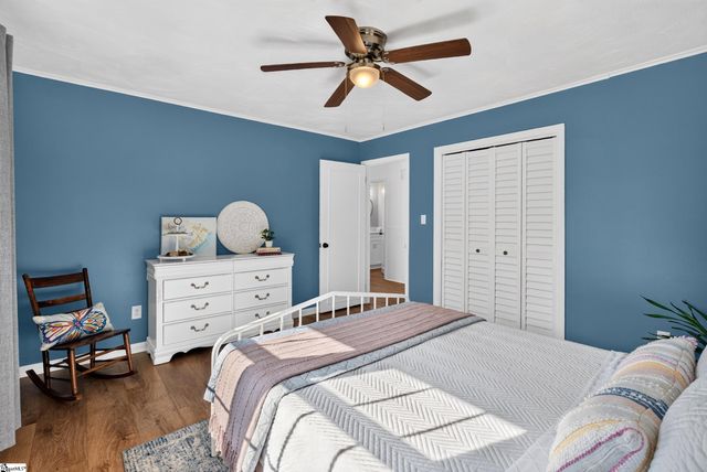 230 Clearview Heights, Boiling Springs, SC 29316
