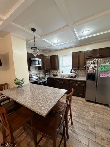 471 20Th Ave, Paterson City, NJ 07513