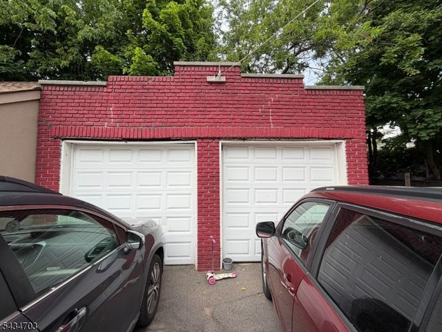 471 20Th Ave, Paterson City, NJ 07513