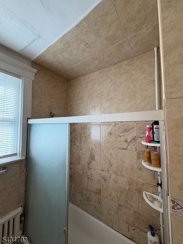 471 20Th Ave, Paterson City, NJ 07513