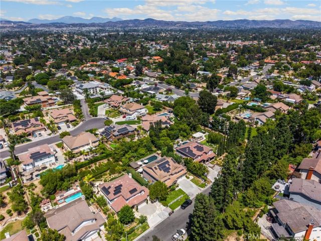 17887 Mariposa Avenue, Yorba Linda, CA 92886