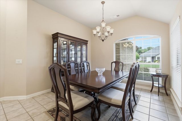 10413 Belvedere Drive, Denton, TX 76207