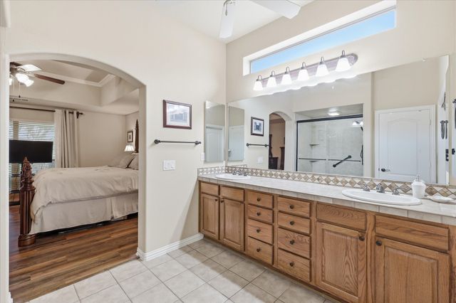 10413 Belvedere Drive, Denton, TX 76207
