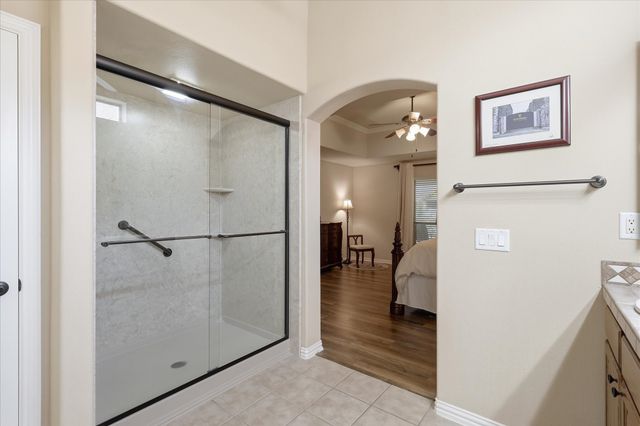 10413 Belvedere Drive, Denton, TX 76207
