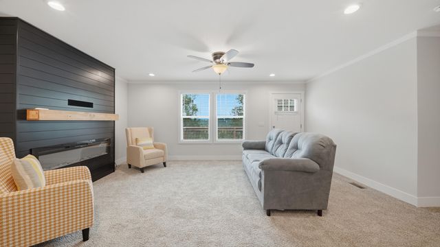 77 Plum Lane, Ringgold, GA 30736