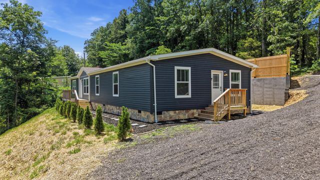 77 Plum Lane, Ringgold, GA 30736