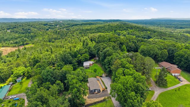 77 Plum Lane, Ringgold, GA 30736