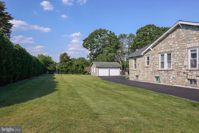 730 PILGRIM AVE, Lawrenceville, NJ 08648