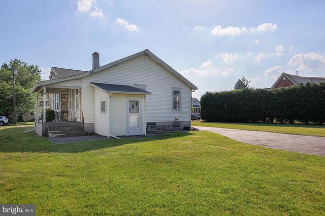 730 PILGRIM AVE, Lawrenceville, NJ 08648