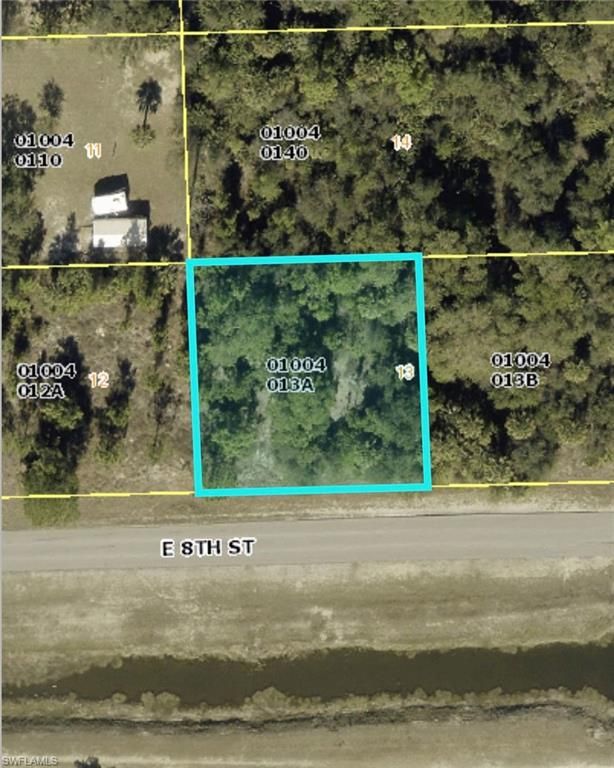 305 E 8th ST, LEHIGH ACRES, FL 33972 — exterior