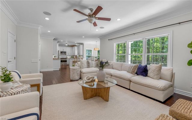 928 Hurds RD, Virginia Beach, VA 23452