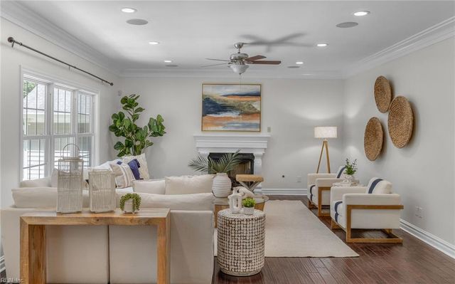 928 Hurds RD, Virginia Beach, VA 23452
