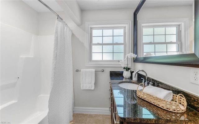 928 Hurds RD, Virginia Beach, VA 23452