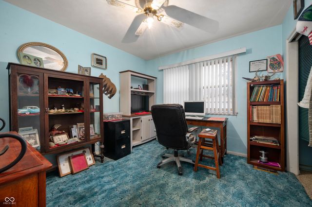 11420 W State Road 32, Yorktown, IN 47396