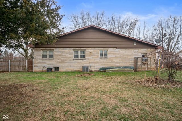 11420 W State Road 32, Yorktown, IN 47396