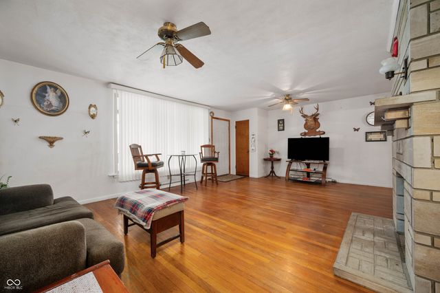 11420 W State Road 32, Yorktown, IN 47396