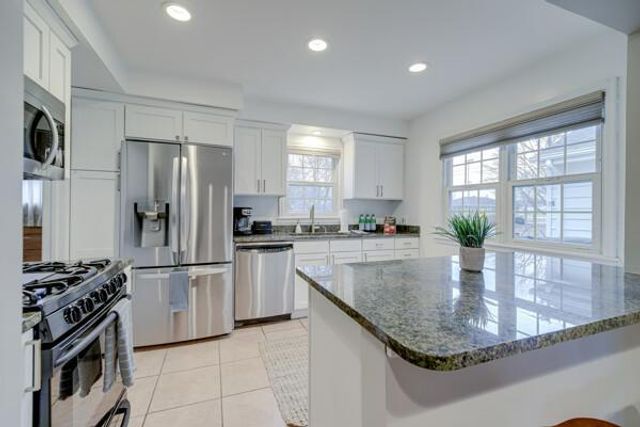 4752 York Avenue S, Minneapolis, MN 55410