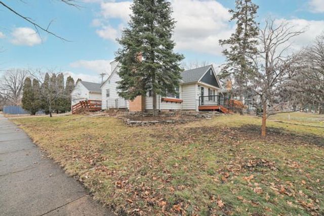 4752 York Avenue S, Minneapolis, MN 55410