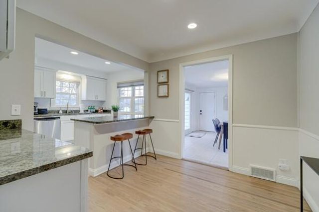 4752 York Avenue S, Minneapolis, MN 55410