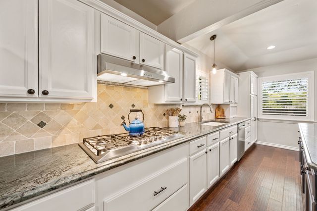 728 Cimarron Trail, Southlake, TX 76092