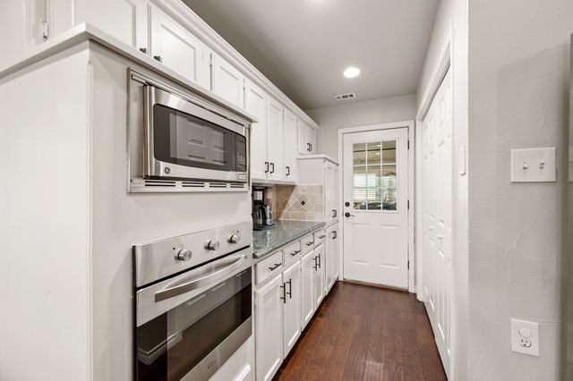 728 Cimarron Trail, Southlake, TX 76092