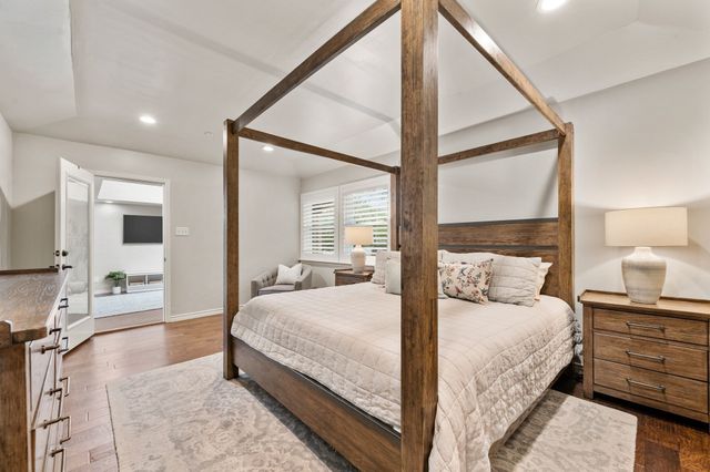 728 Cimarron Trail, Southlake, TX 76092