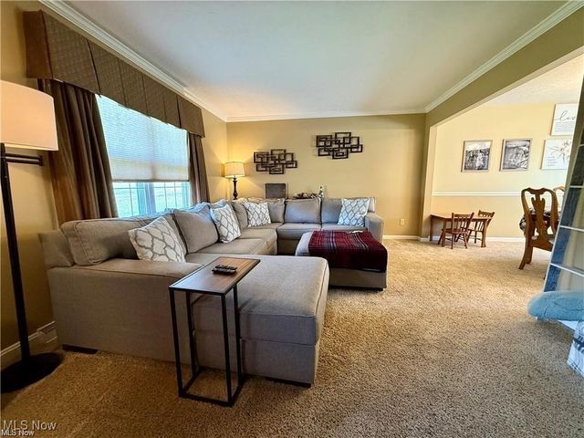 7455 Brushmore Avenue NW, North Canton, OH 44720