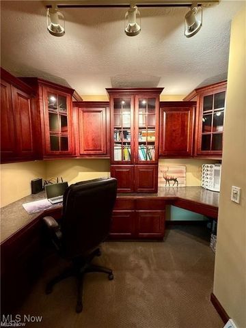 7455 Brushmore Avenue NW, North Canton, OH 44720