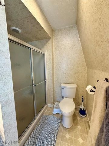 7455 Brushmore Avenue NW, North Canton, OH 44720