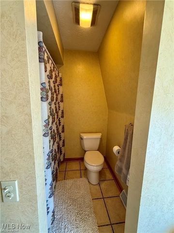 7455 Brushmore Avenue NW, North Canton, OH 44720