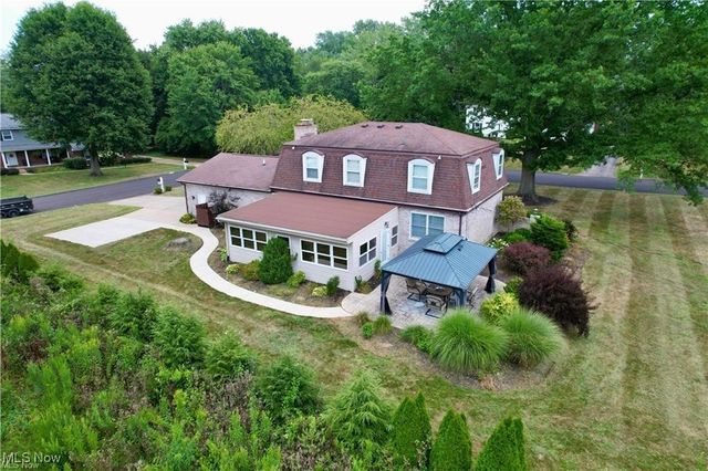 7455 Brushmore Avenue NW, North Canton, OH 44720